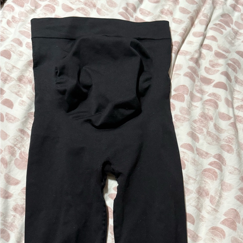 Compression maternity leggings
